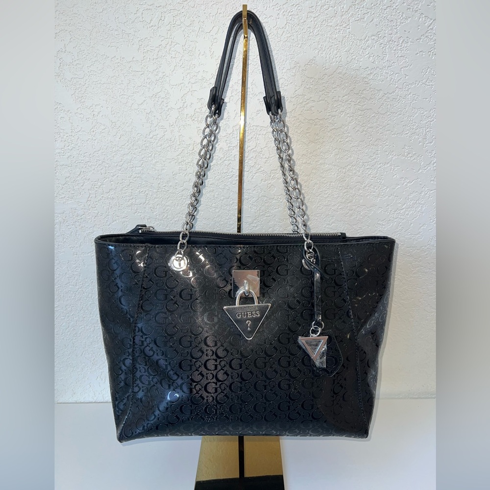 🖤Guess Shoulder Bag